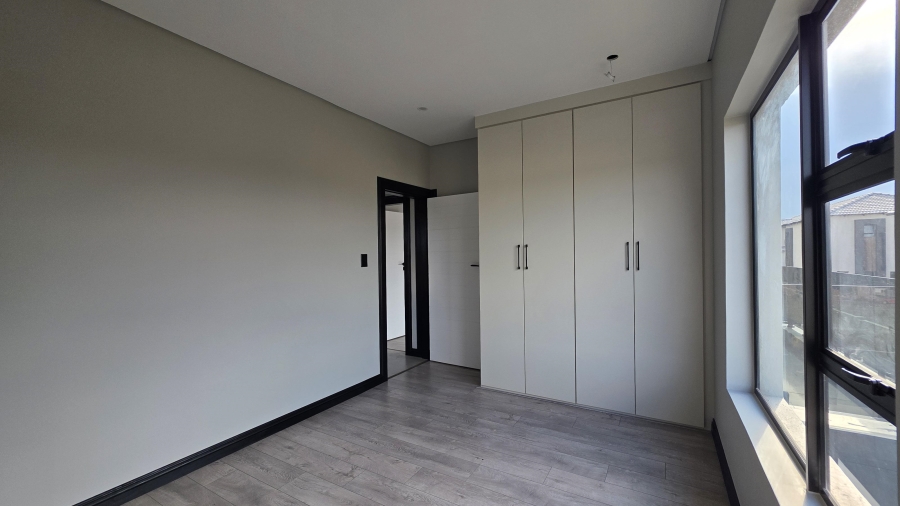 3 Bedroom Property for Sale in Raslouw Gauteng