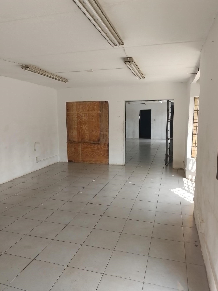 To Let Commercial Property for Rent in Jet Park Gauteng