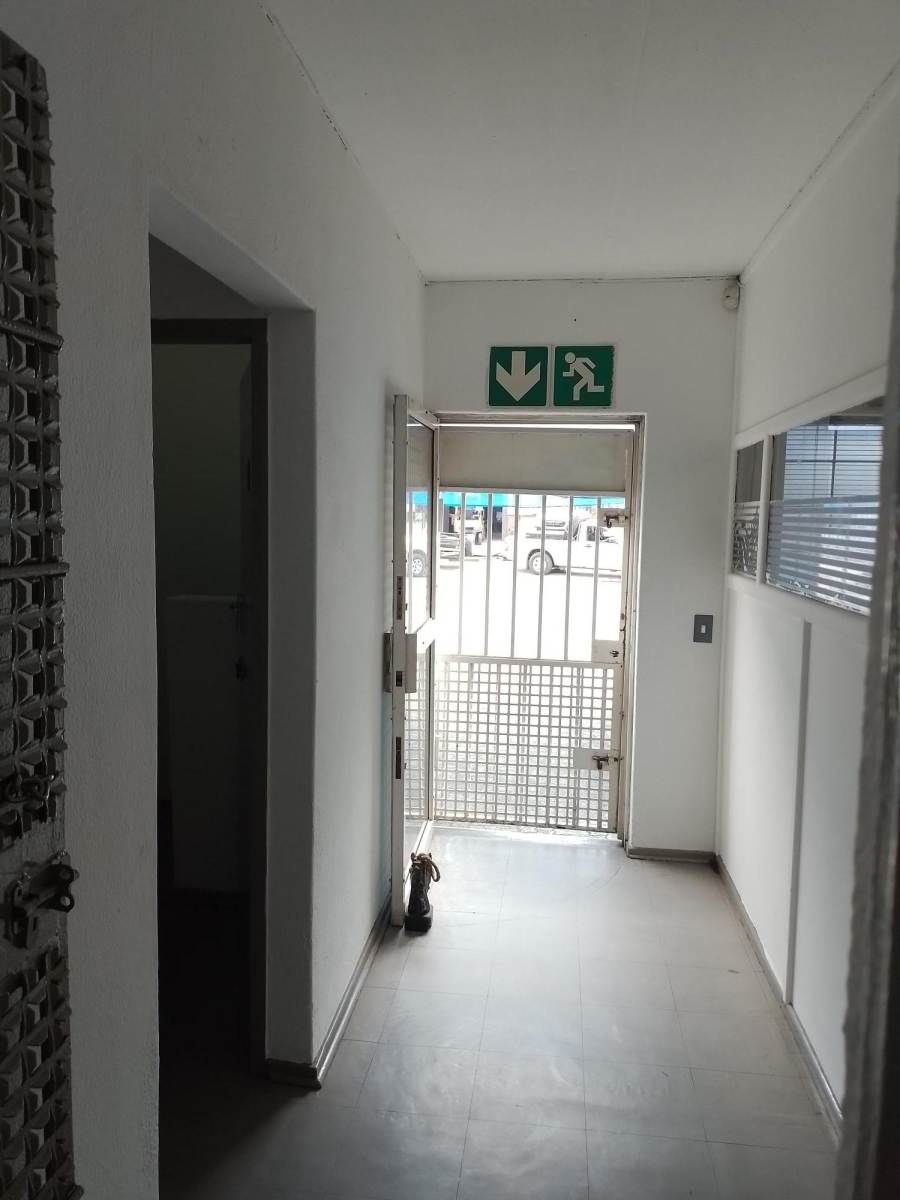 To Let Commercial Property for Rent in Jet Park Gauteng