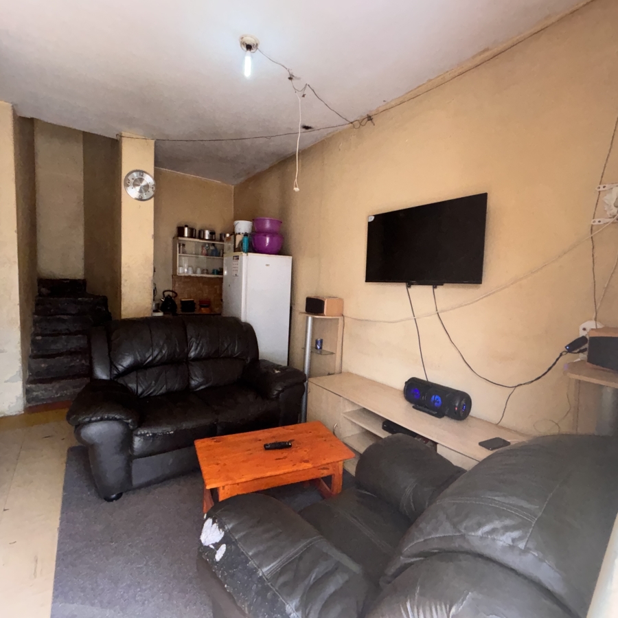 1 Bedroom Property for Sale in Sol Plaatjie Gauteng