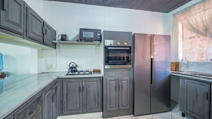 3 Bedroom Property for Sale in New Redruth Gauteng