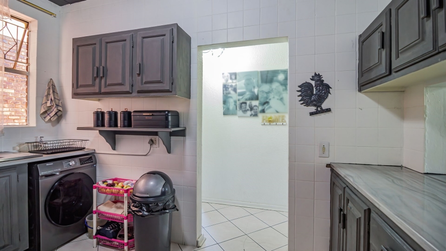 3 Bedroom Property for Sale in New Redruth Gauteng
