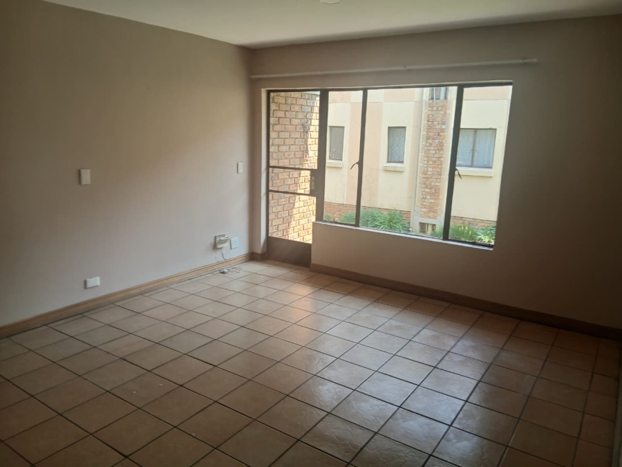 To Let 2 Bedroom Property for Rent in Terenure Gauteng