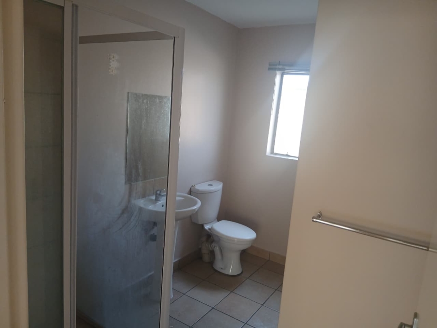 To Let 2 Bedroom Property for Rent in Terenure Gauteng