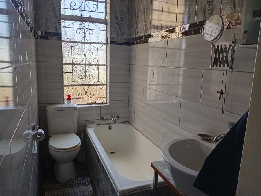 To Let 2 Bedroom Property for Rent in Primrose Gauteng