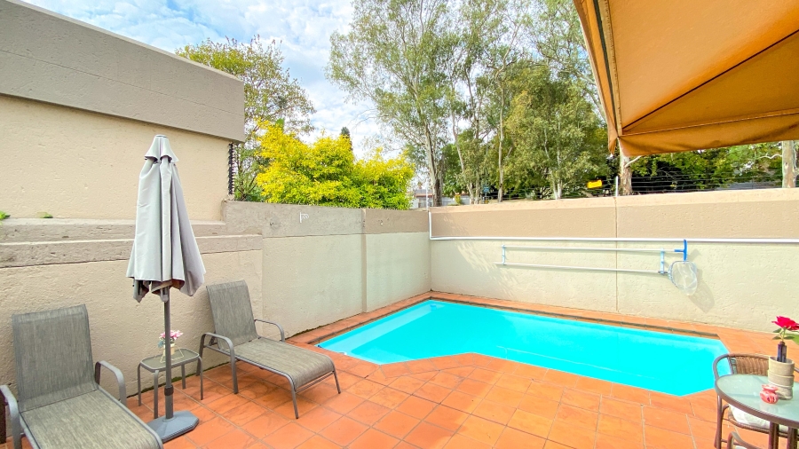 To Let 2 Bedroom Property for Rent in Morningside Manor Gauteng