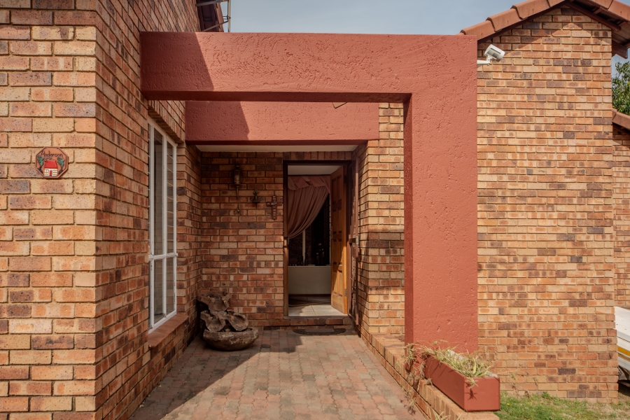 3 Bedroom Property for Sale in Alan Manor Gauteng