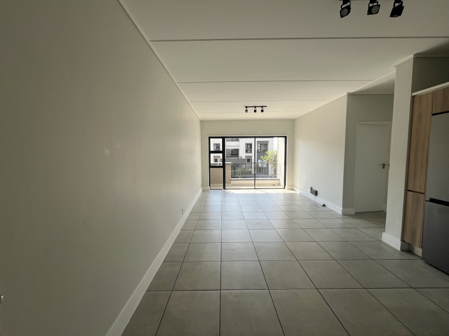 To Let 2 Bedroom Property for Rent in Waterfall Gauteng