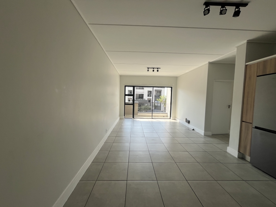To Let 2 Bedroom Property for Rent in Waterfall Gauteng