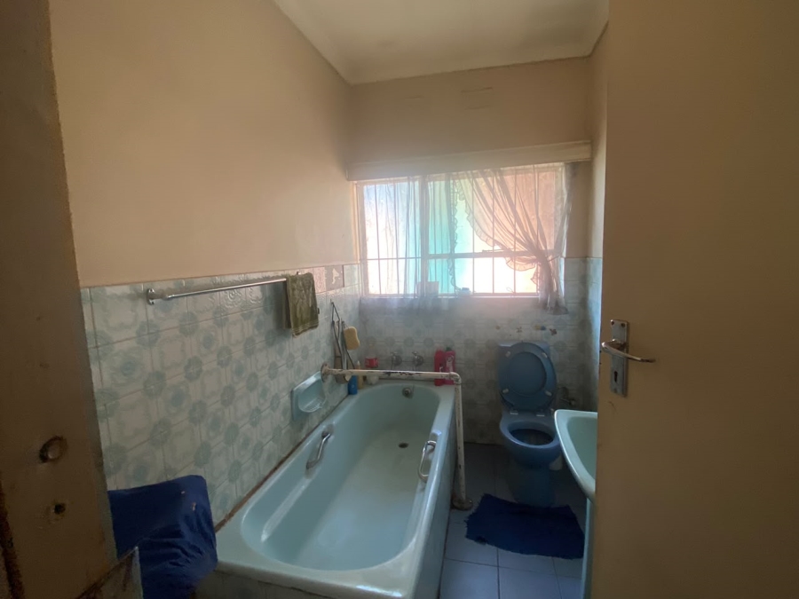 4 Bedroom Property for Sale in Bedworth Park Gauteng