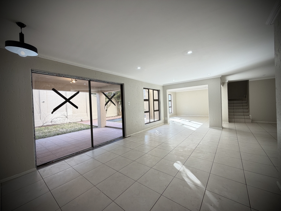 4 Bedroom Property for Sale in Bruma Gauteng