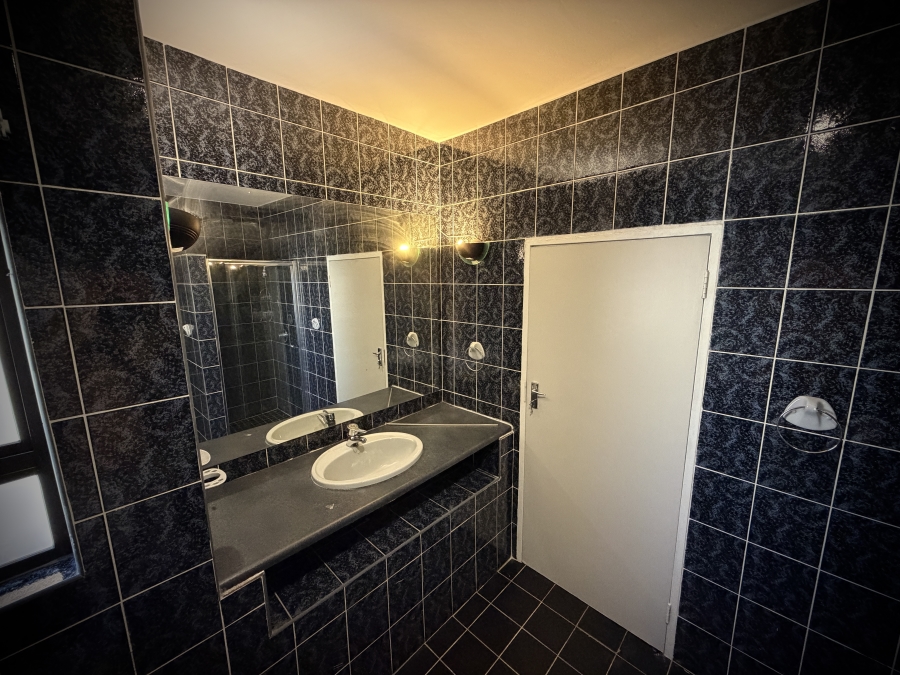 4 Bedroom Property for Sale in Bruma Gauteng