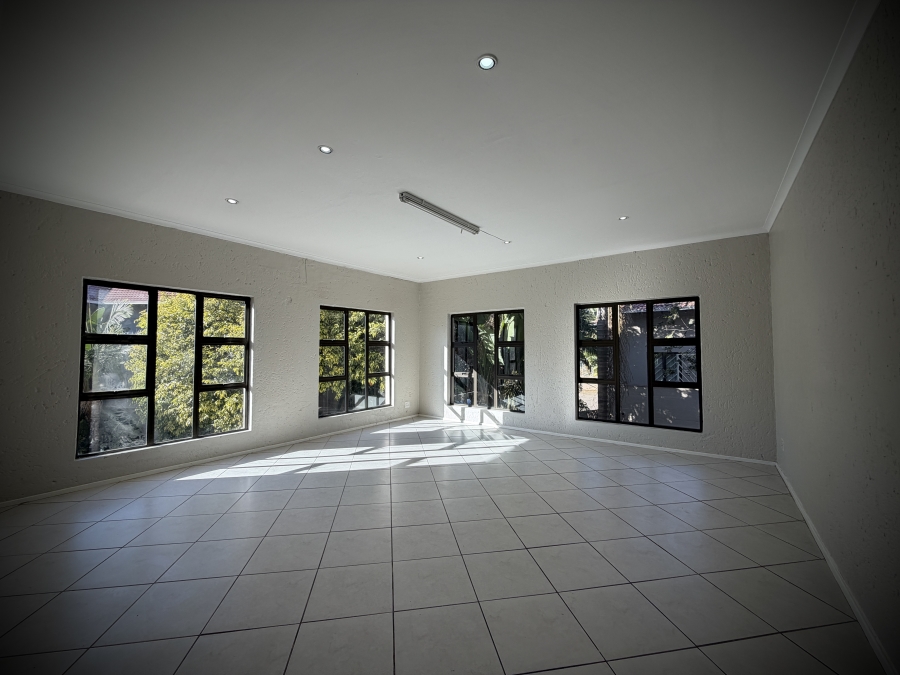 4 Bedroom Property for Sale in Bruma Gauteng