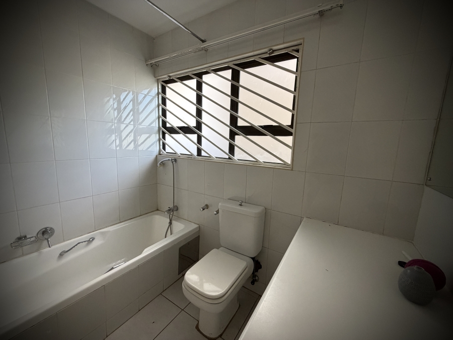 4 Bedroom Property for Sale in Bruma Gauteng
