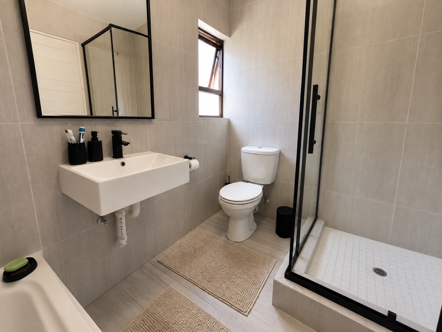 2 Bedroom Property for Sale in Douglasdale Gauteng