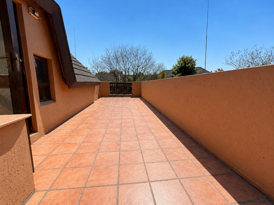 2 Bedroom Property for Sale in Douglasdale Gauteng