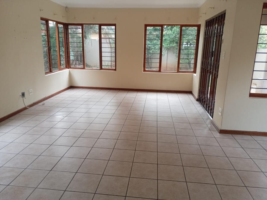 3 Bedroom Property for Sale in Edenburg Gauteng