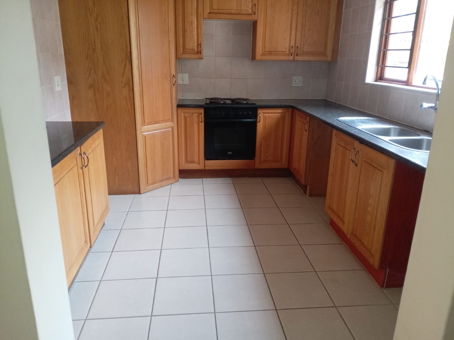 3 Bedroom Property for Sale in Edenburg Gauteng