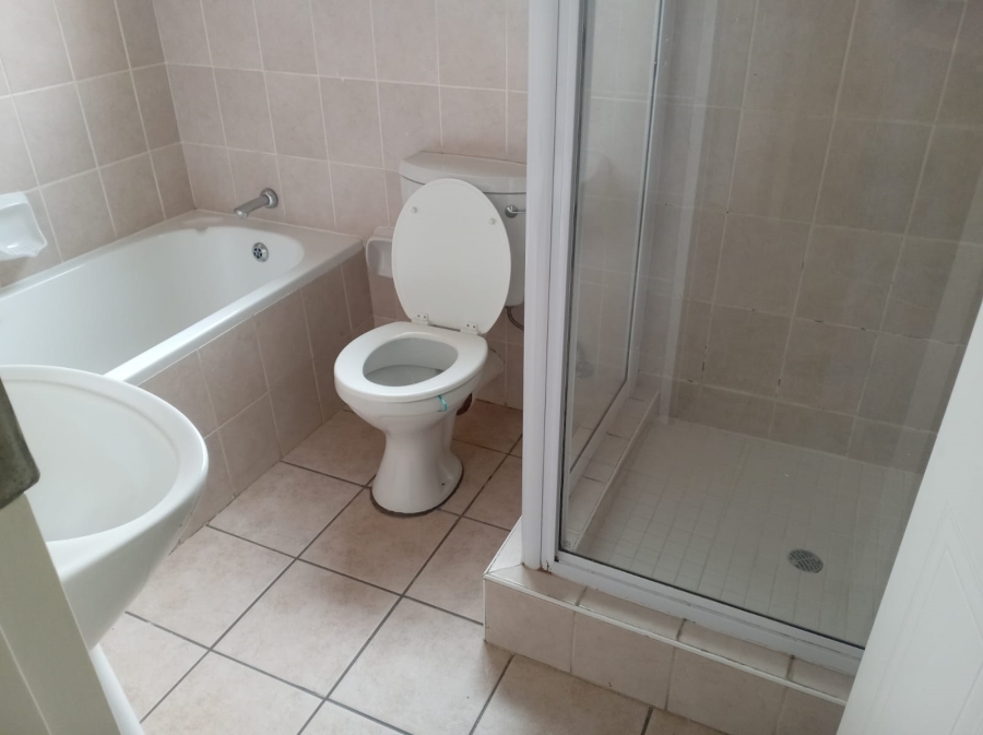 3 Bedroom Property for Sale in Edenburg Gauteng