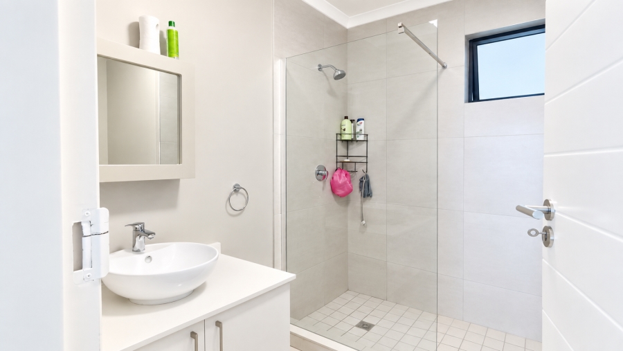 2 Bedroom Property for Sale in Midridge Park Gauteng