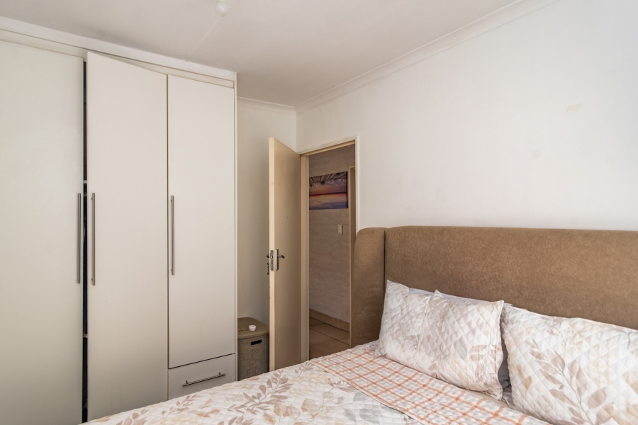 2 Bedroom Property for Sale in Fleurhof Gauteng
