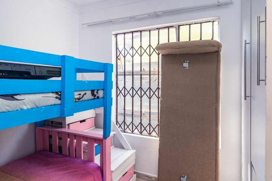 2 Bedroom Property for Sale in Fleurhof Gauteng