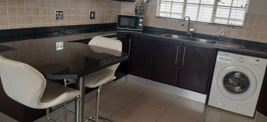 To Let 3 Bedroom Property for Rent in Morningside Gauteng