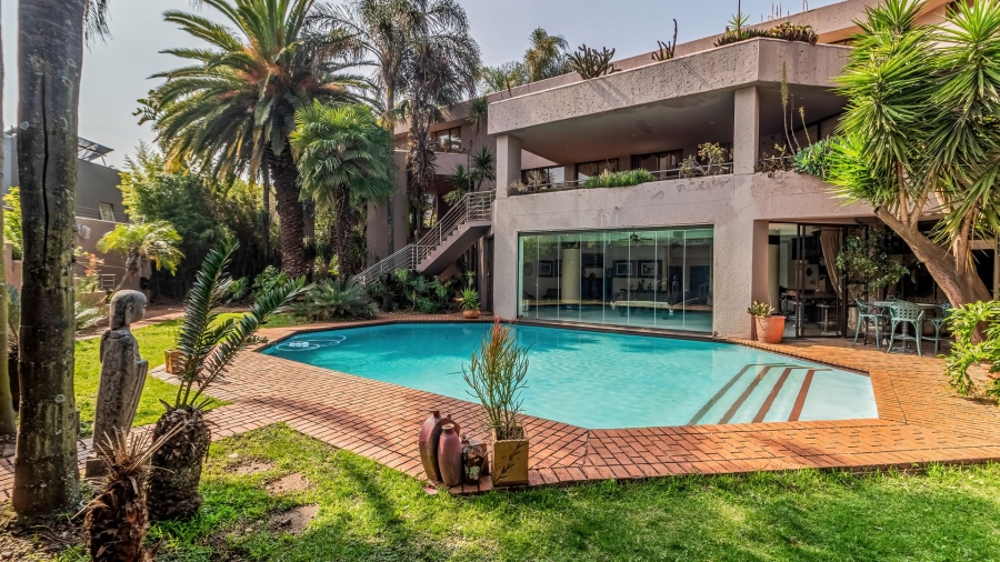 4 Bedroom Property for Sale in Bedfordview Gauteng