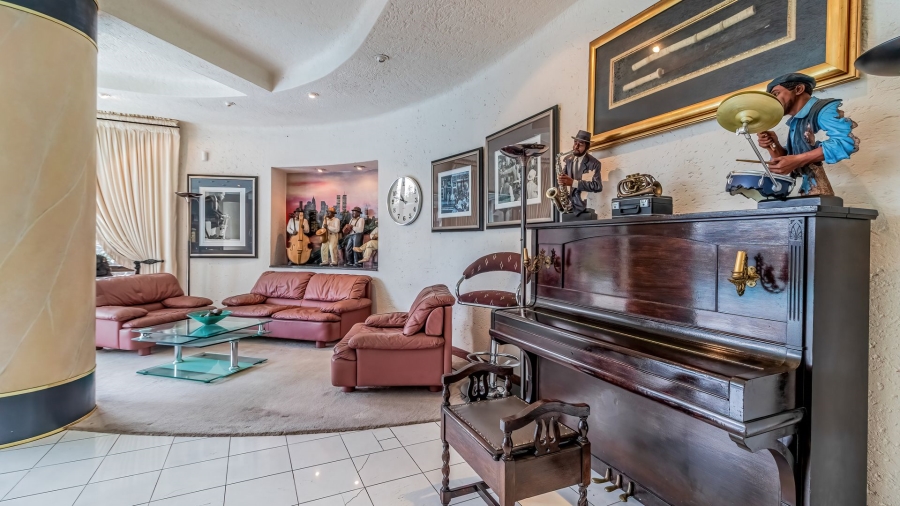 4 Bedroom Property for Sale in Bedfordview Gauteng