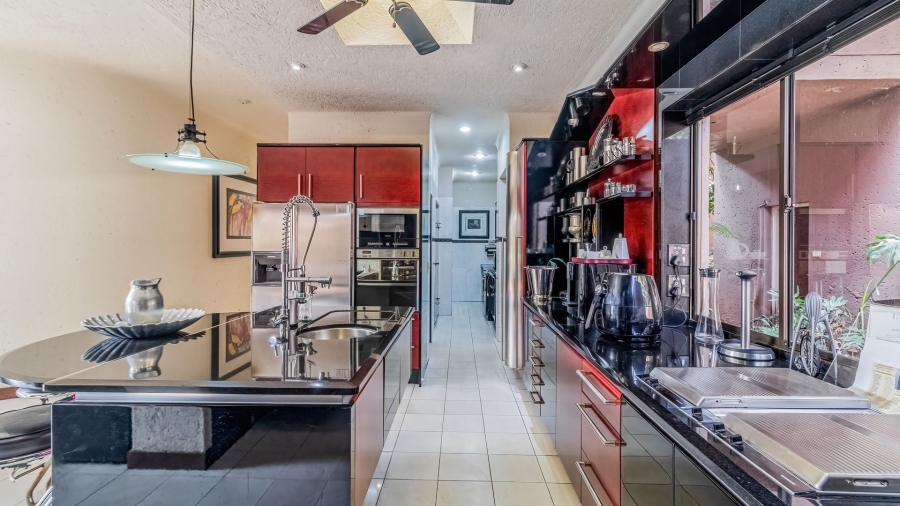 4 Bedroom Property for Sale in Bedfordview Gauteng