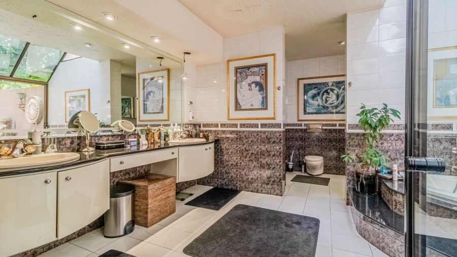 4 Bedroom Property for Sale in Bedfordview Gauteng