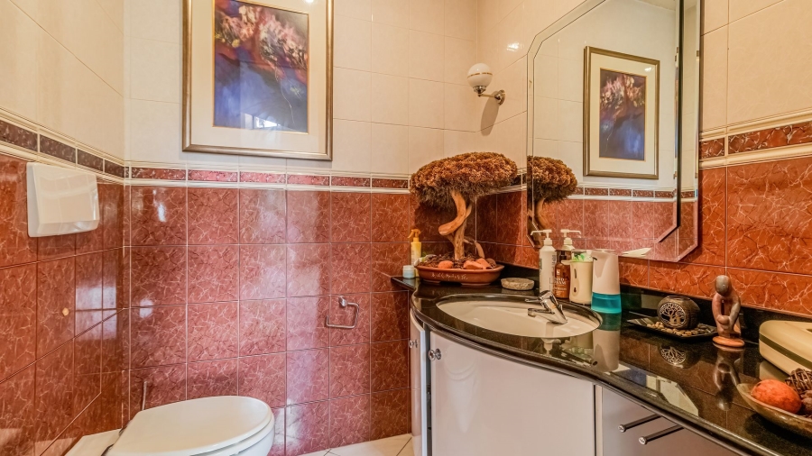 4 Bedroom Property for Sale in Bedfordview Gauteng