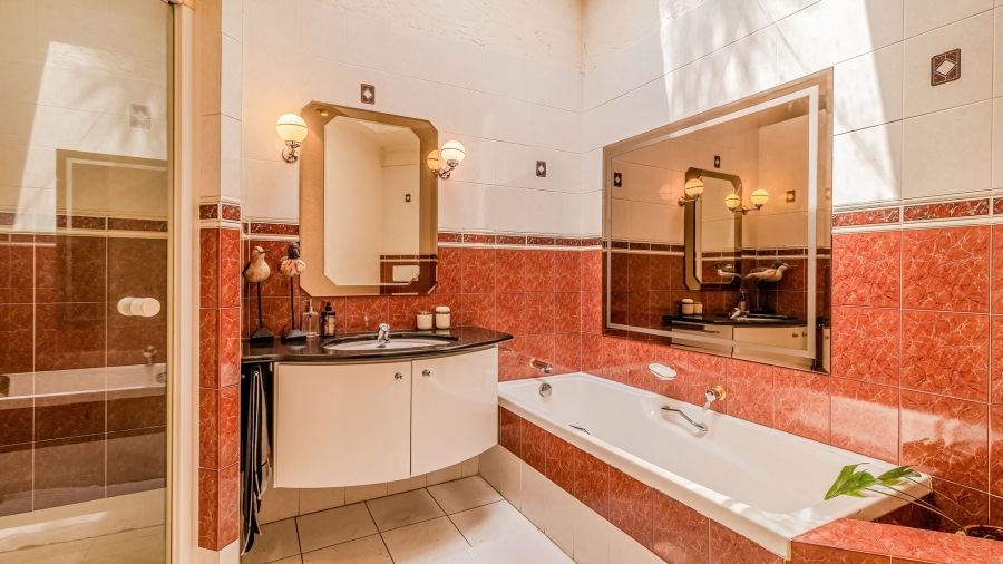 4 Bedroom Property for Sale in Bedfordview Gauteng