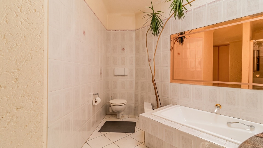 4 Bedroom Property for Sale in Bedfordview Gauteng