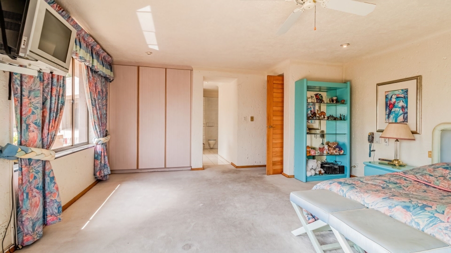 4 Bedroom Property for Sale in Bedfordview Gauteng