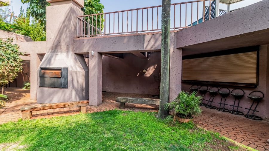 4 Bedroom Property for Sale in Bedfordview Gauteng