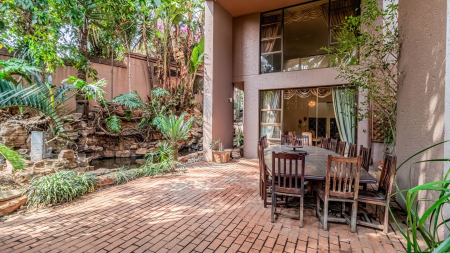 4 Bedroom Property for Sale in Bedfordview Gauteng