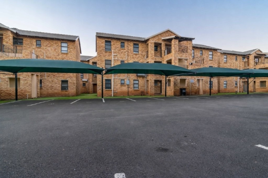 3 Bedroom Property for Sale in Princess A H Gauteng
