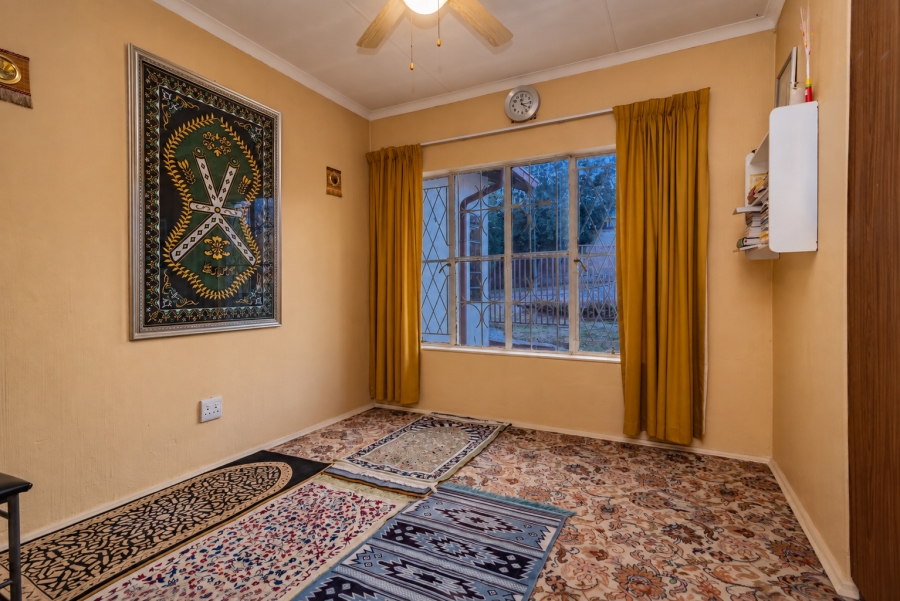 4 Bedroom Property for Sale in Fleurhof Gauteng