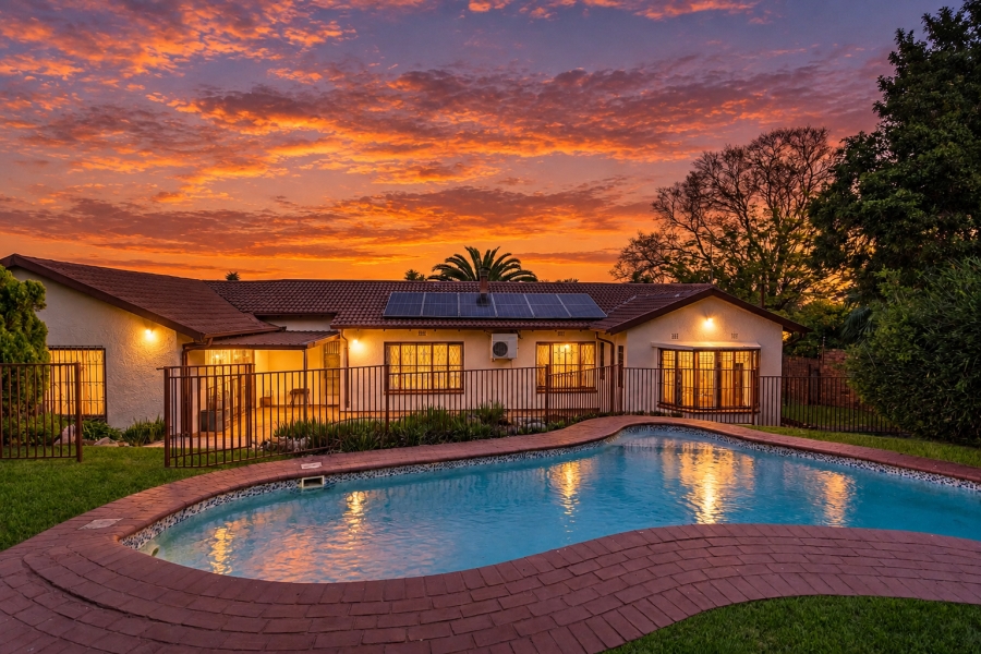 4 Bedroom Property for Sale in Fleurhof Gauteng