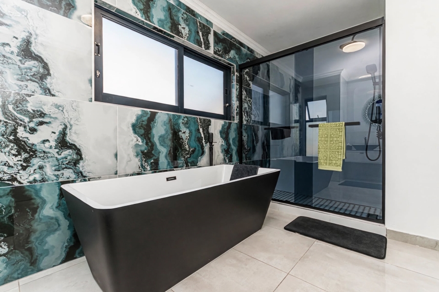 4 Bedroom Property for Sale in Homes Haven Gauteng