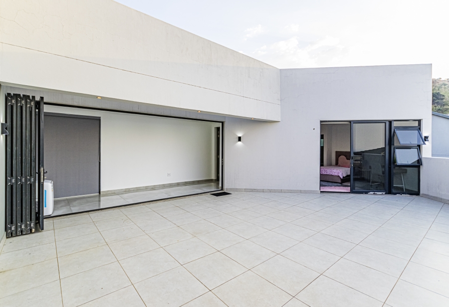 4 Bedroom Property for Sale in Homes Haven Gauteng