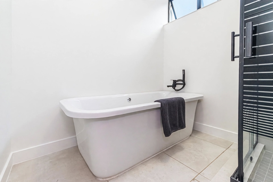 4 Bedroom Property for Sale in Homes Haven Gauteng