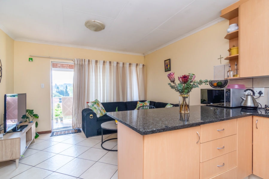 2 Bedroom Property for Sale in Florida Glen Gauteng