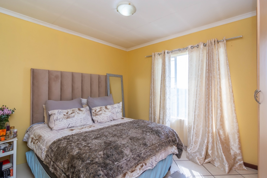 2 Bedroom Property for Sale in Florida Glen Gauteng