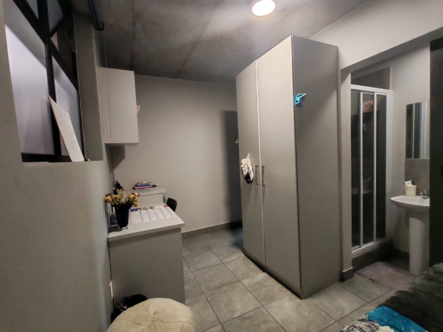 To Let 4 Bedroom Property for Rent in Hatfield Gauteng