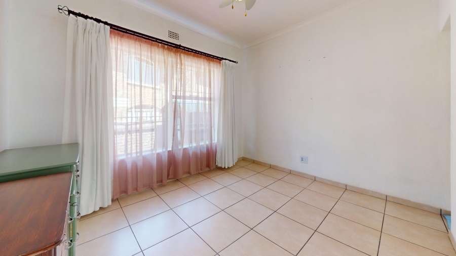 2 Bedroom Property for Sale in Albemarle Gauteng