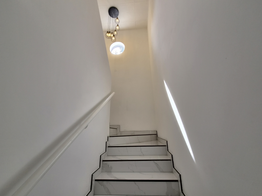 Commercial Property for Sale in Bedford Gardens Gauteng