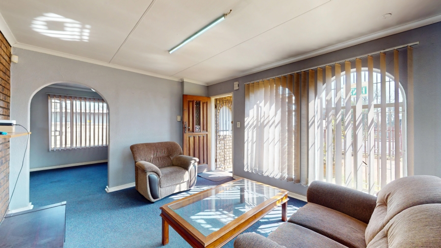 Commercial Property for Sale in Witfield Gauteng