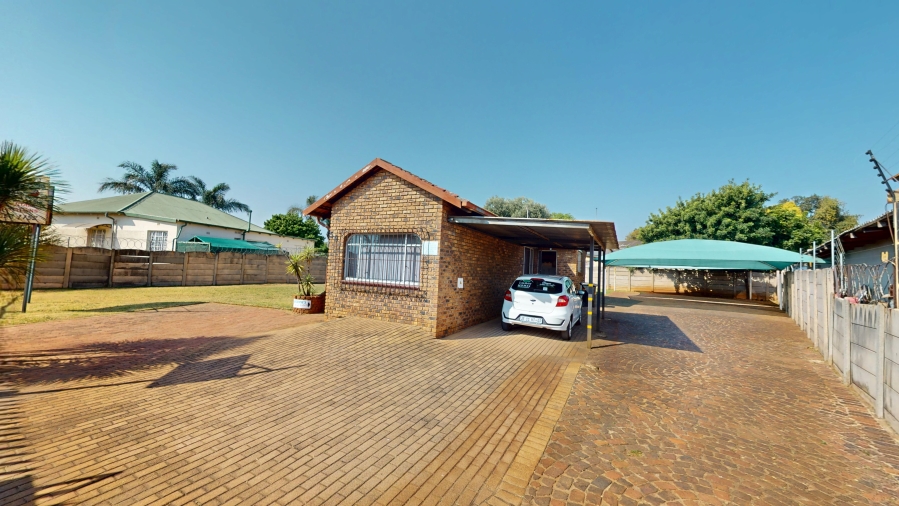 Commercial Property for Sale in Witfield Gauteng